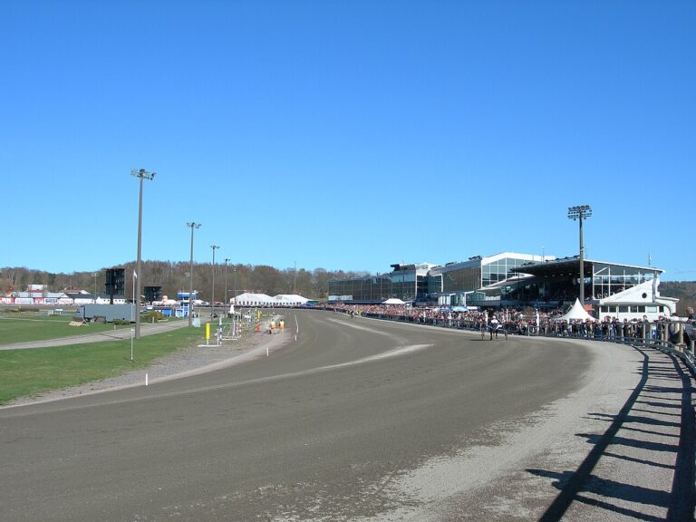 Aabytravet 03