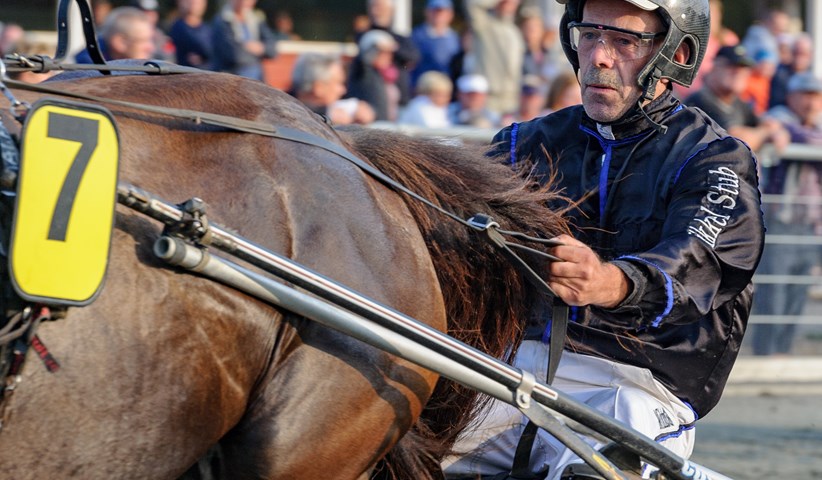 Mere succes til Mikkel Stub mikkel-stub-28-august-2018-fotograf-torben-ager-travfoto-bornholm-tka_4111