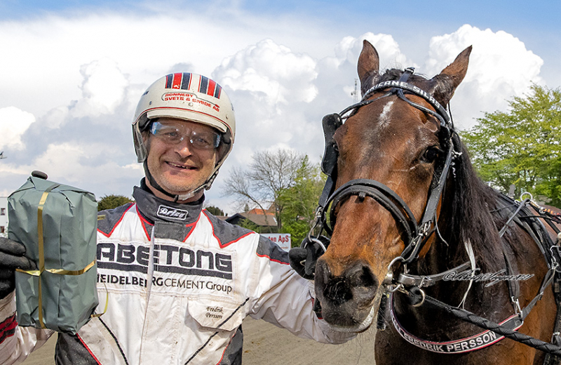 HURRICANE SILAS S2 0644