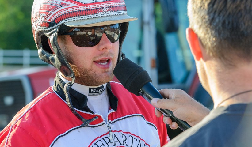 Dansk amatør med 42 sejre i 2021 mads-petersen-21-juli-2018-fotograf-torben-ager-travfoto-bornholmtka_2979