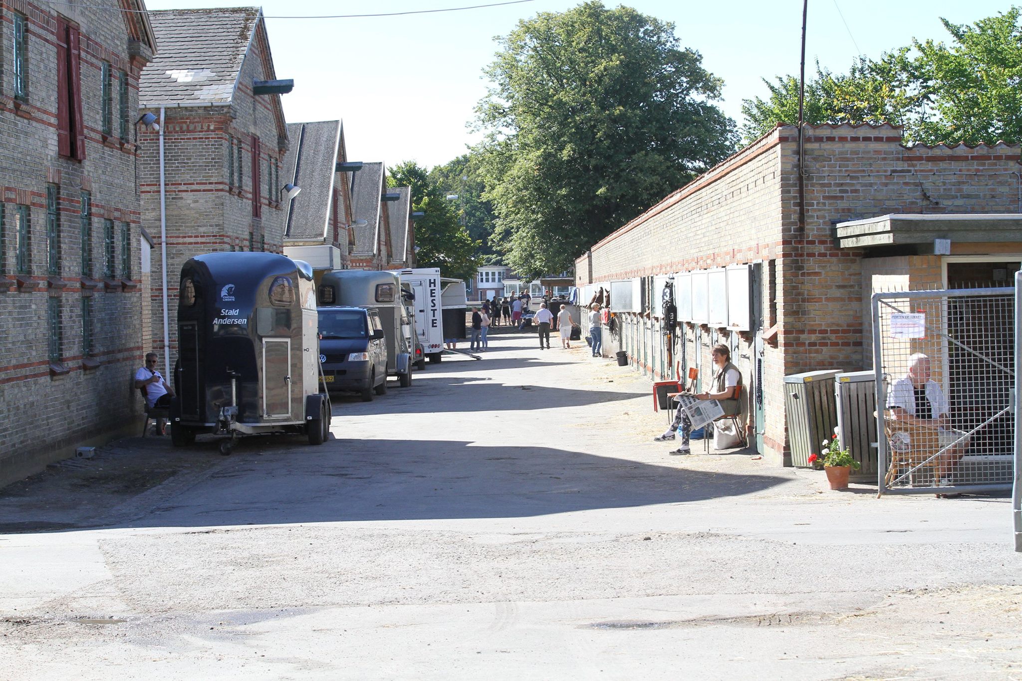 Ridehesten.com - Venstre har fremsat beslutningsforslag Staldside