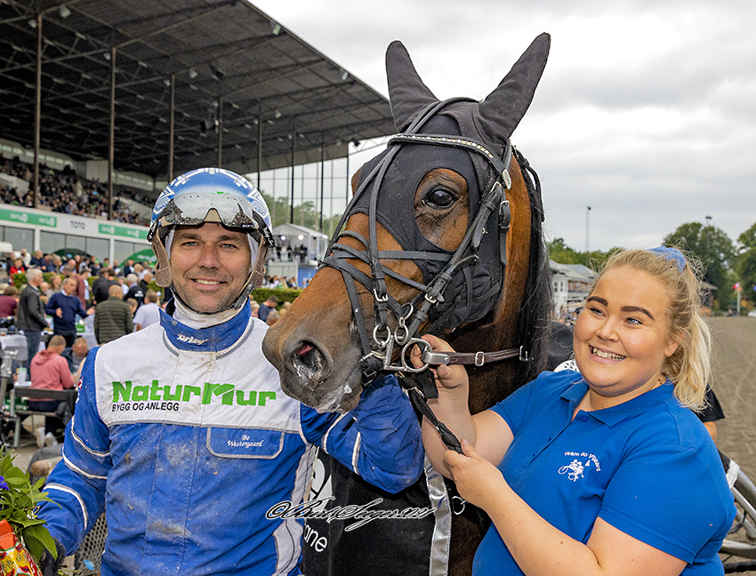Bo Westergaard i front - Norge kalder Trav Charlottenlund