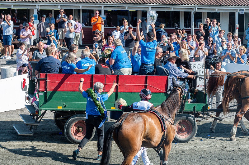 Bornholm med fint program Stald evigglad 22 august 2021 Fotograf Torben Ager - Travfoto Bo
