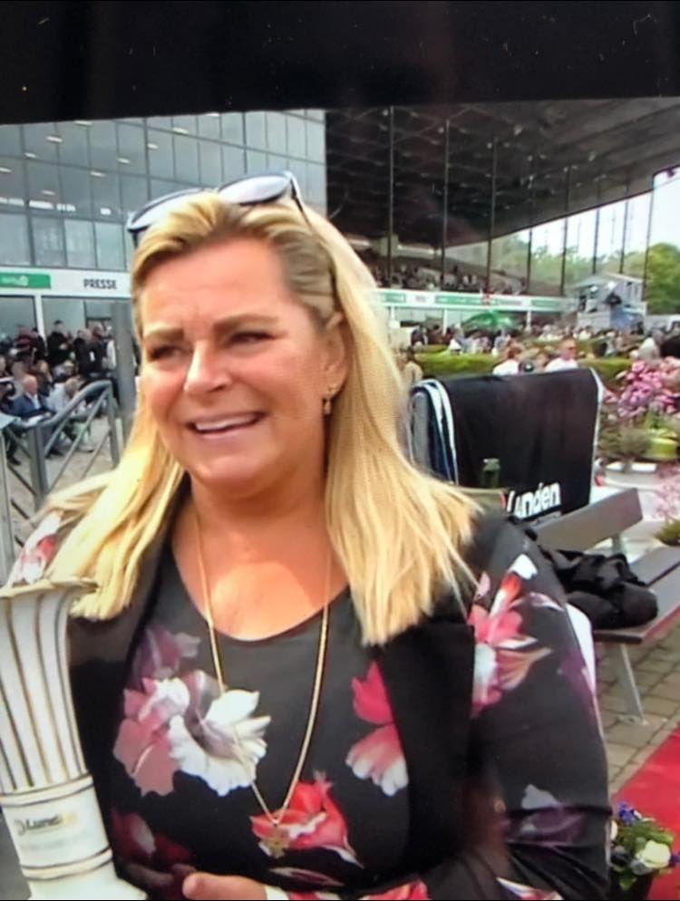 Læserbrev - Elsebeth Stausholm Elsebeth derbyvase