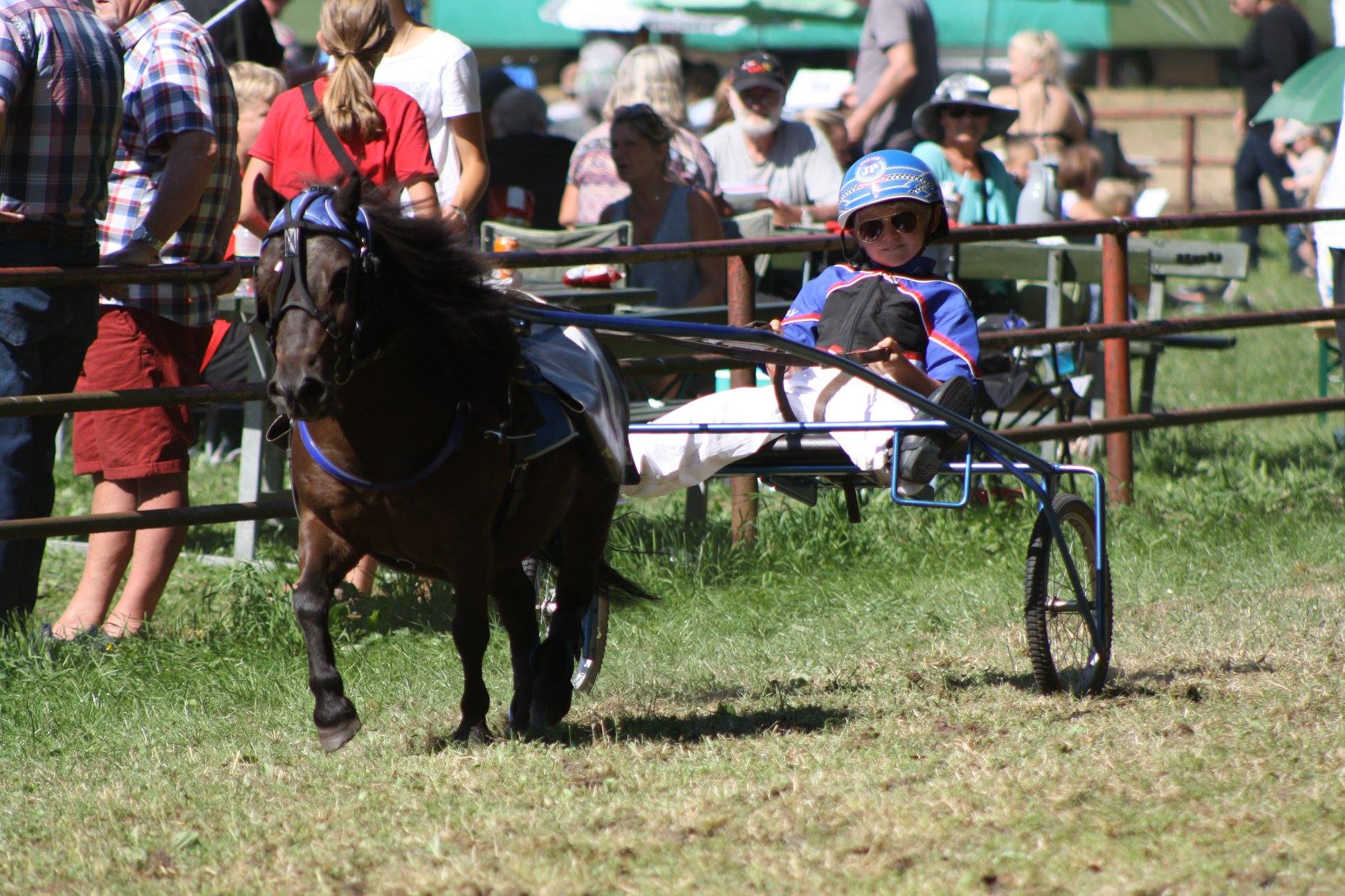 Hel familie til start i eftermiddag 36912827_835937906606462_7572312146424365056_n