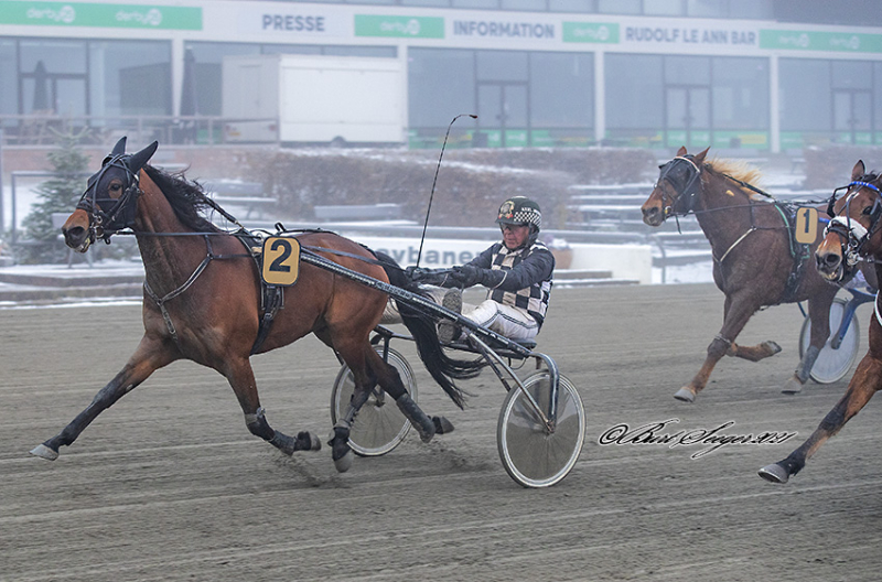 DOLLAR DREAM S2 3386