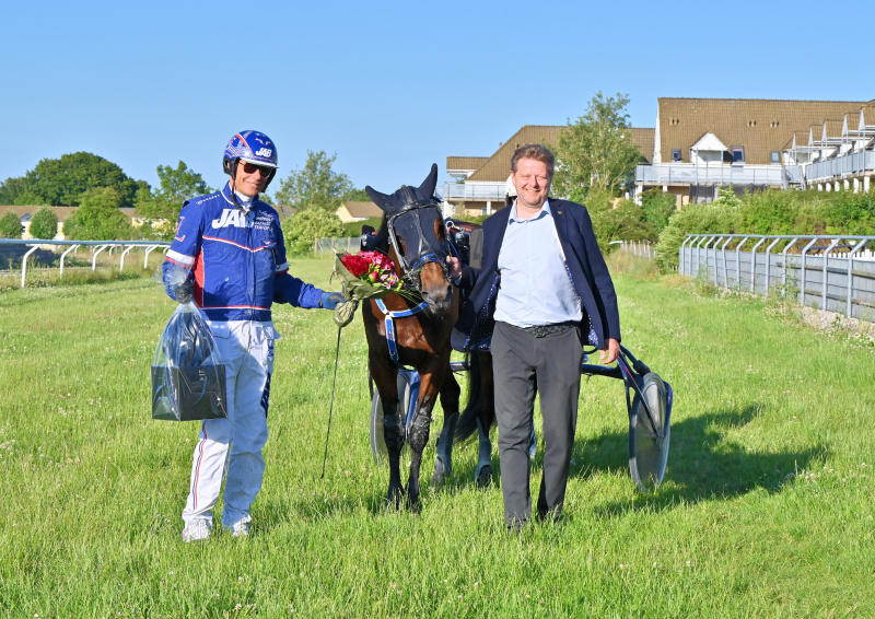 HERBIE PEAK DSC 2857