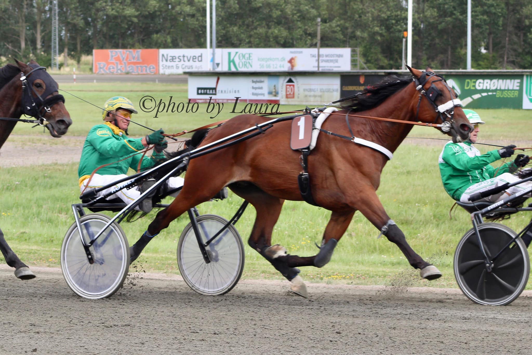 Salg af V75-Vinder en realitet 294476557_3272596086349128_1328026576951516381_n