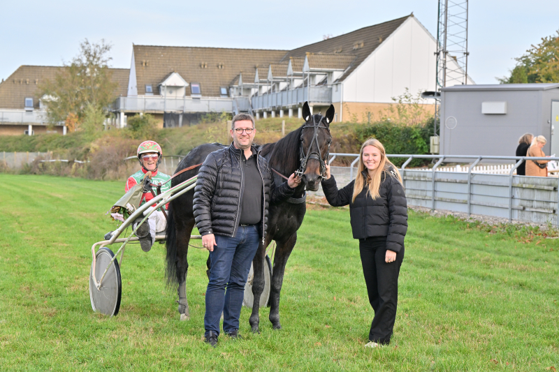 Dansk hesteejer sur og undrende EXCELLENT_TORKDAHL_NZ9_1570