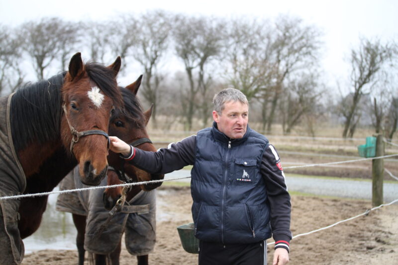 Knud Moenster 2 scaled e1672610019132