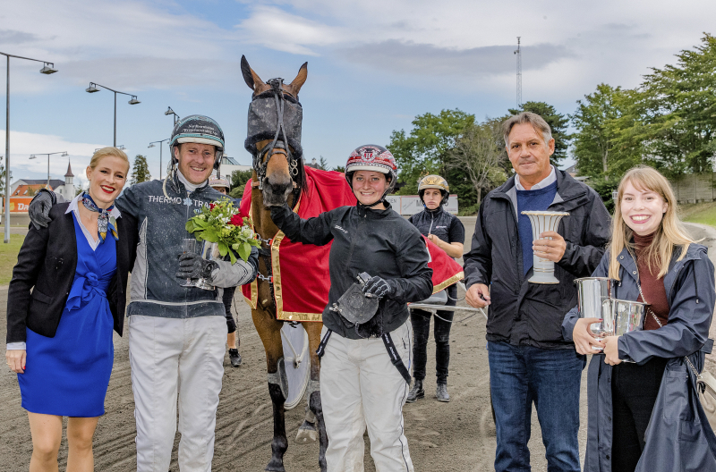 EYE IN THE SKY S2 3097