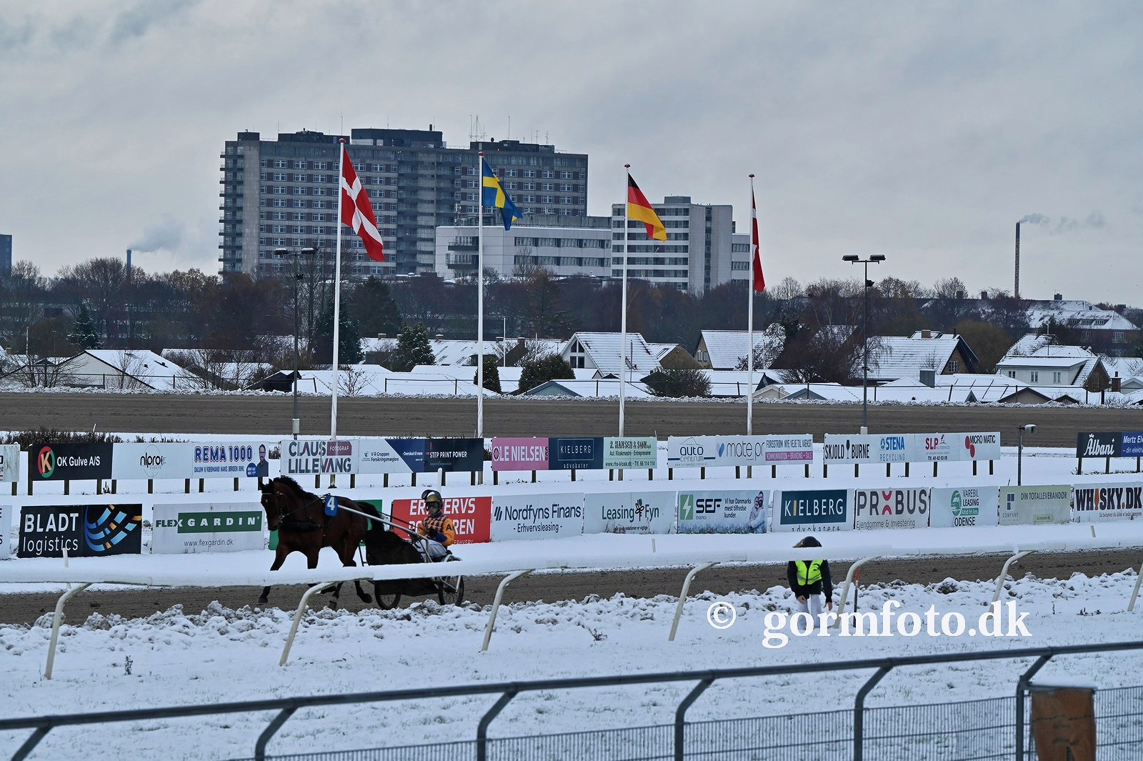 Fyens Væddeløbsbane – Interessante løb på programmet 468075660_537612609108077_8768313173008412859_n