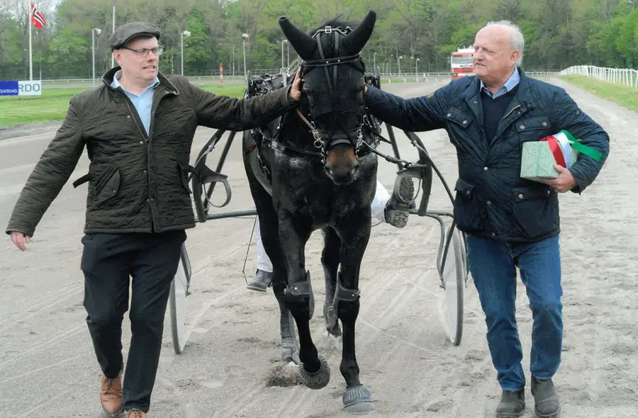 flemming reinholdt og jomo cash