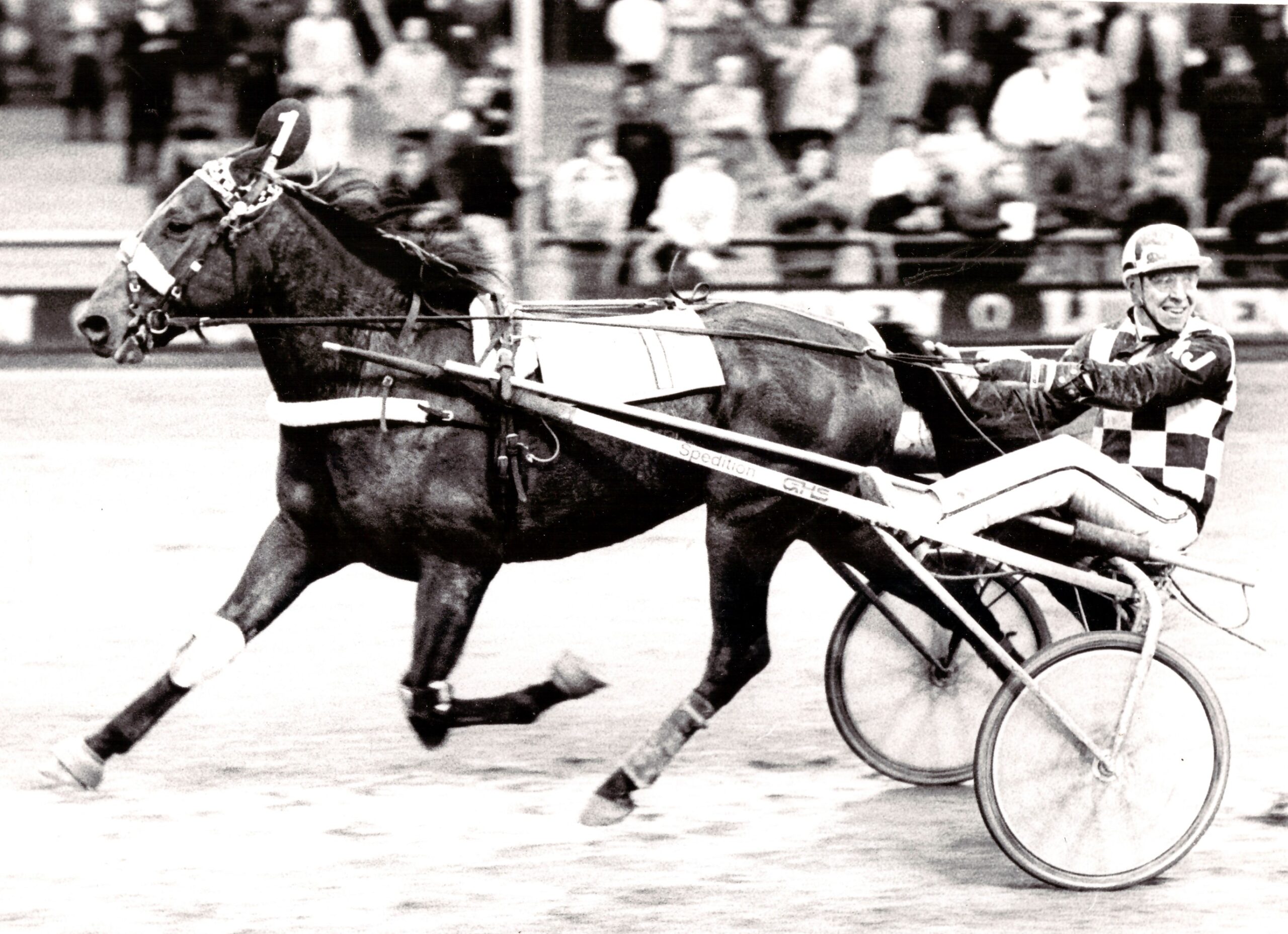 AXEL JACOBSEN KEEN GARBO OPDRAeTNINGSLOeB 1985 FOTO BS scaled 1