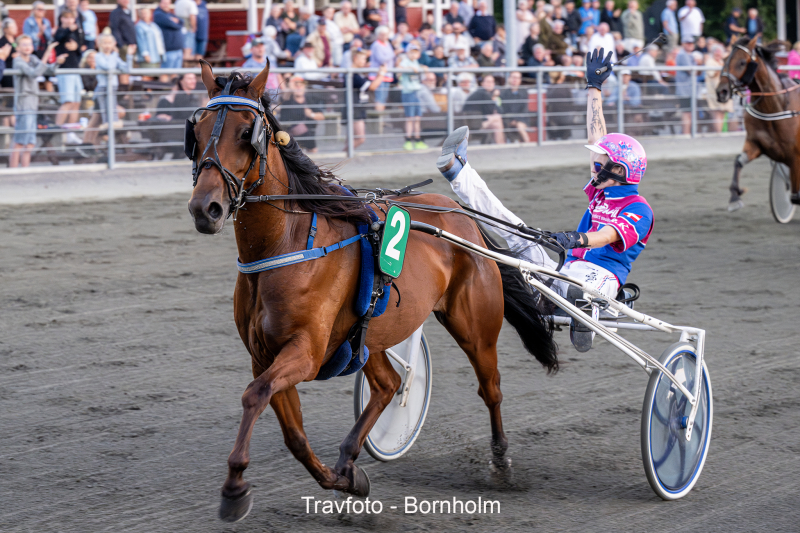 Gangsters Paradise med Ruben Kristensen 4 september 2024 Fotograf Torben Ager Travfoto Bornholm TKA 9079