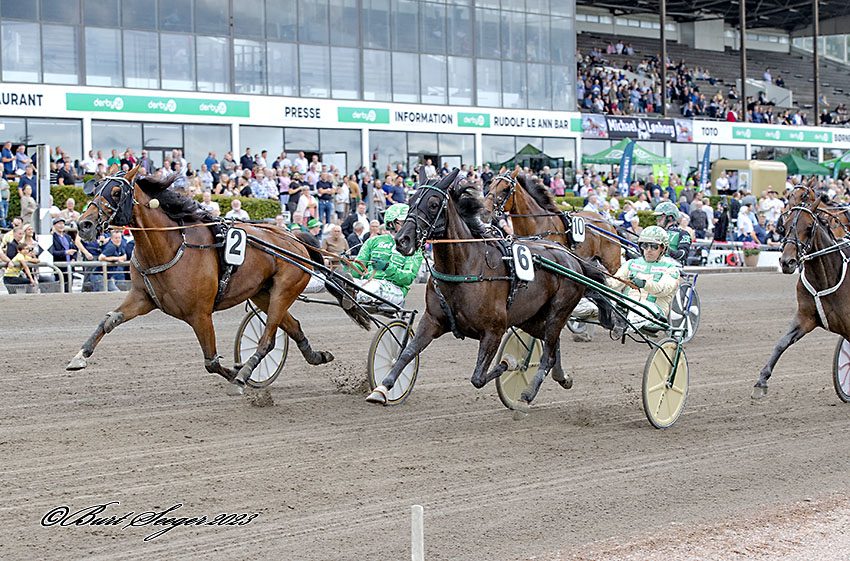 HAZY BROGAARD S2 0915