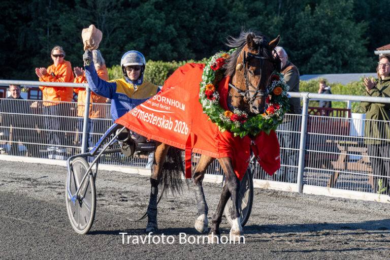 Diamondwind med Jonas Mikkelsen 7 juli 2026 Fotograf Torben Ager Travfoto Bornholm TKA 8272