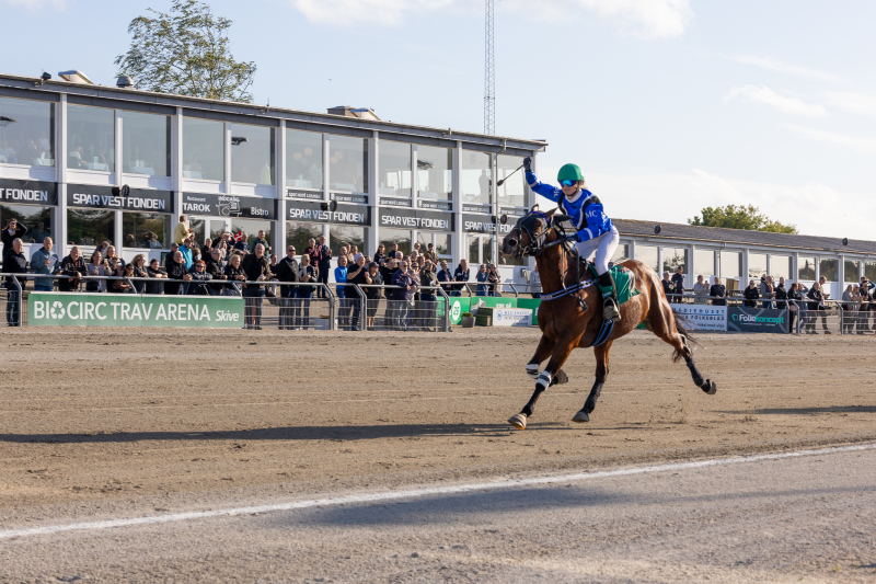 Mette Carlsen med bedste sæson i karrieren CAVIAR_S_DREAM
