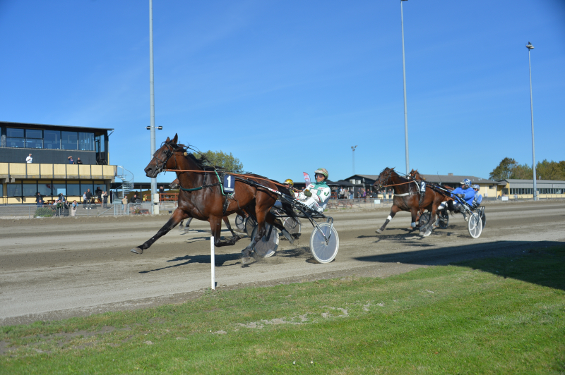 Caleb Zack L G 250927