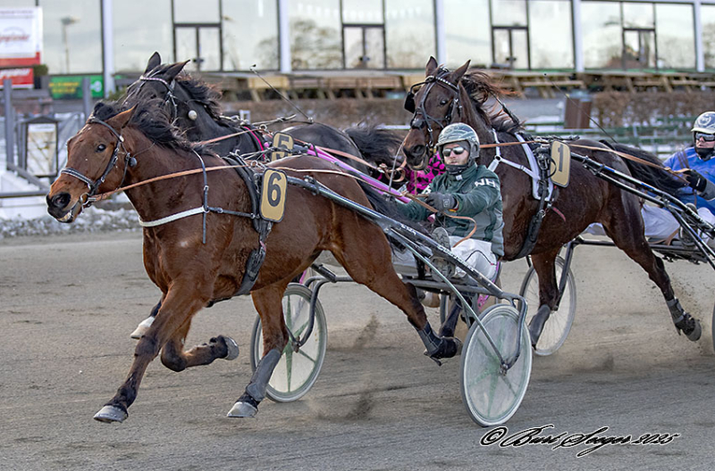 DEVIL IN THE SKY S2 4684