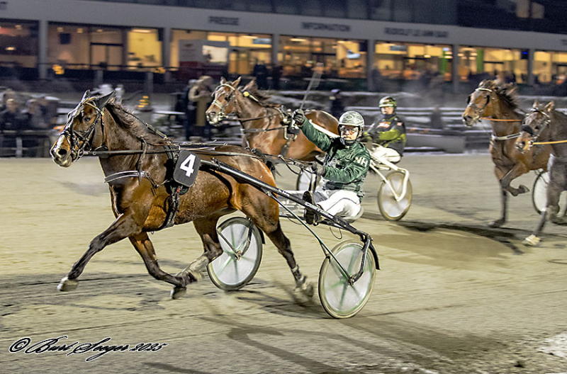 Salgsmenuen – Fremragende uge GIANTSTONE_S2_3253-1