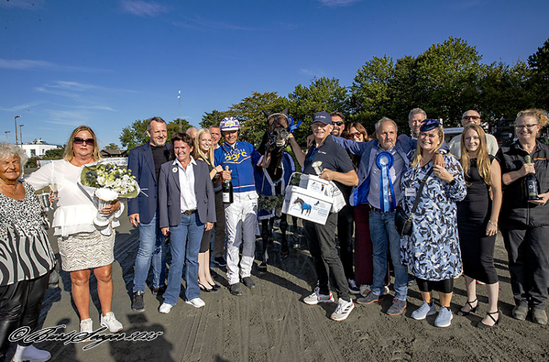 KREADLYS LEW D2I9953