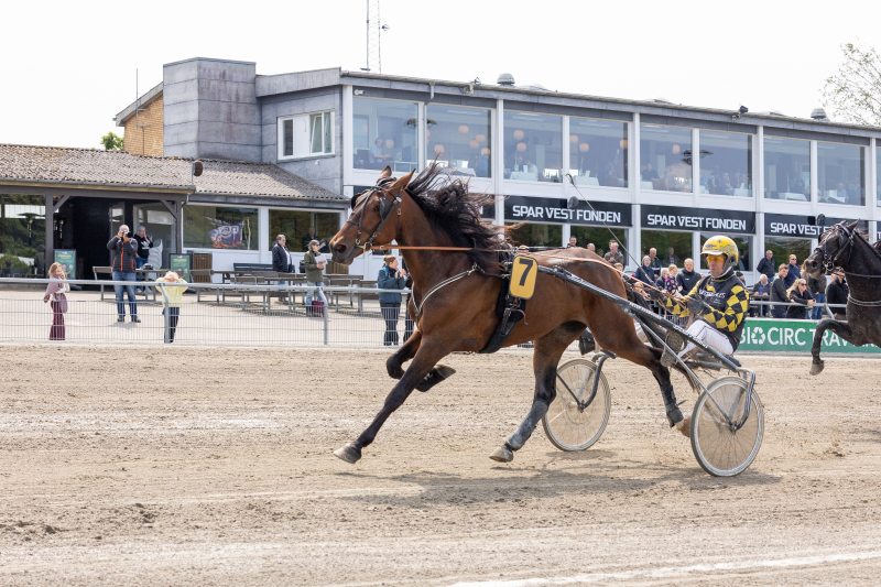 Peters stortalent fortsat ubesejret LYON