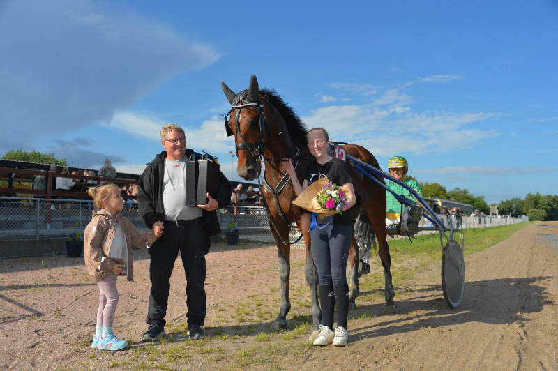 Life Shadow 2 250731