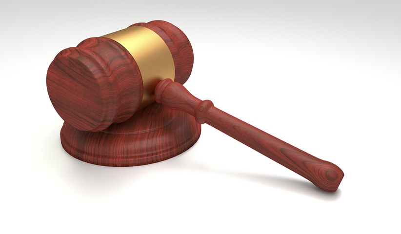 Travauktionerne samles på Lunden auktionshammer