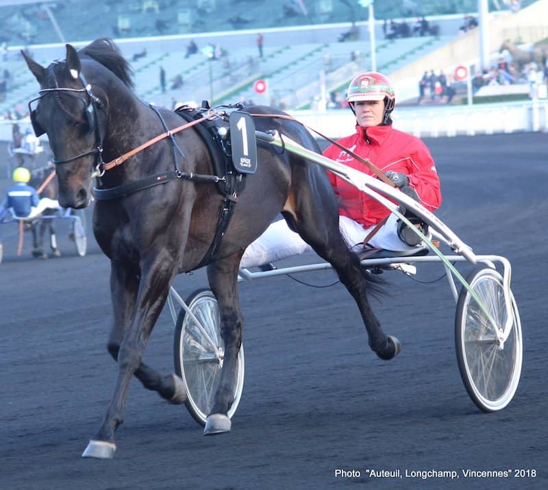 Kort nyt fra ind- og udland camilla_juul_23872-1